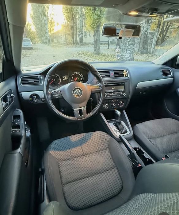 Volkswagen Jetta 6 Дизельная