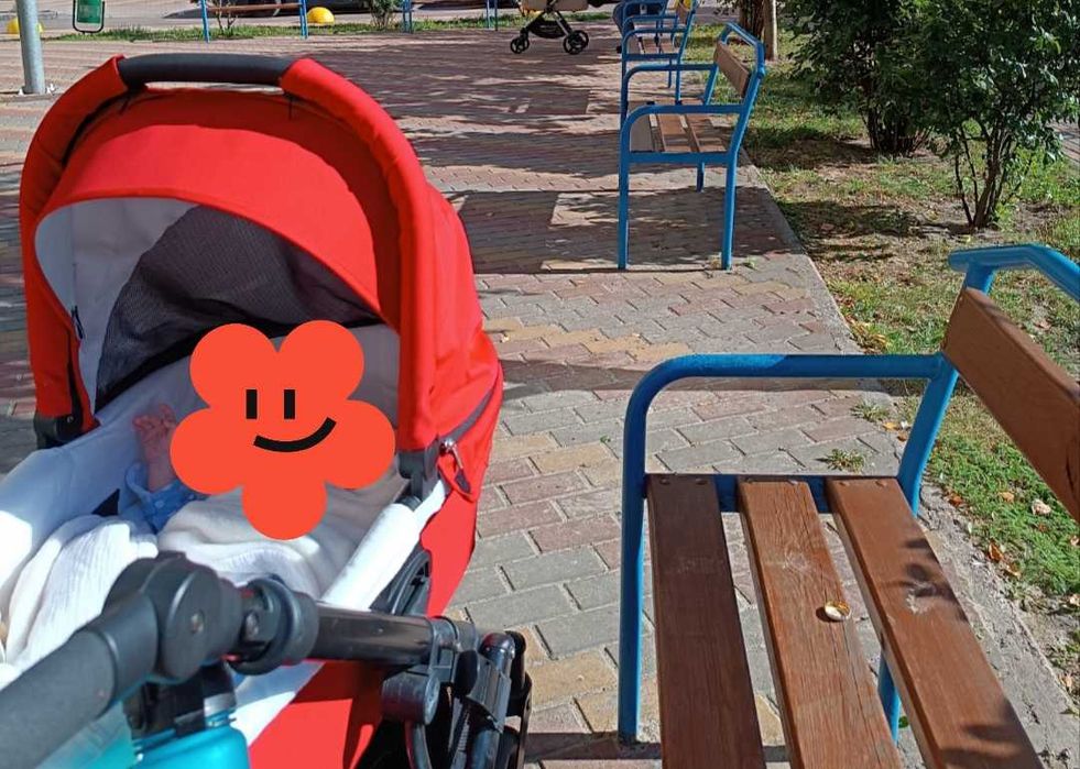Коляска для погодок, люлька, 2 прогулки + прицеп