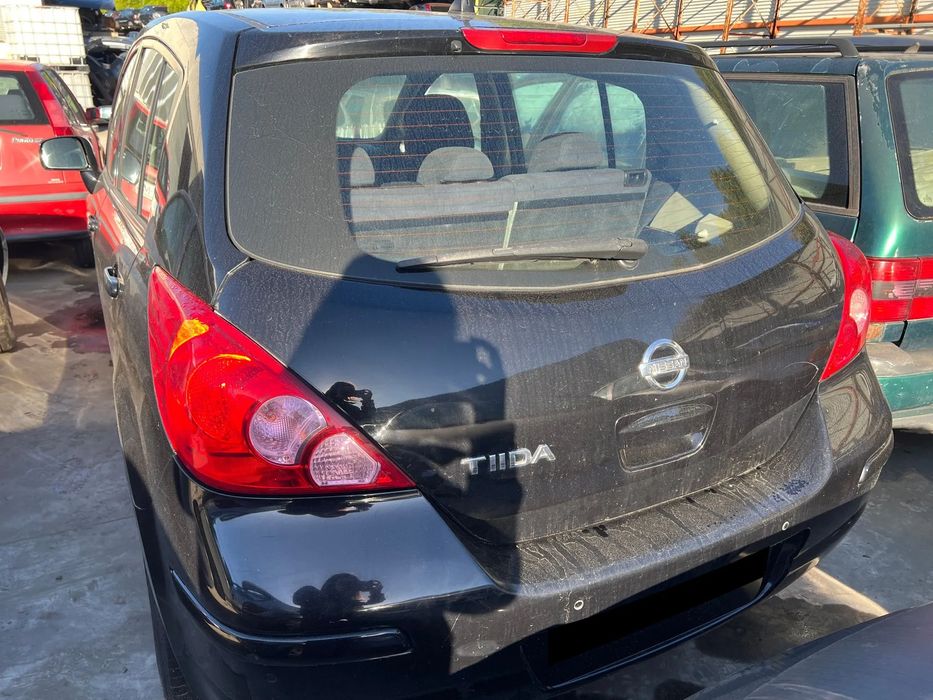 Para peças NISSAN Tiida Hatchback (C11)
