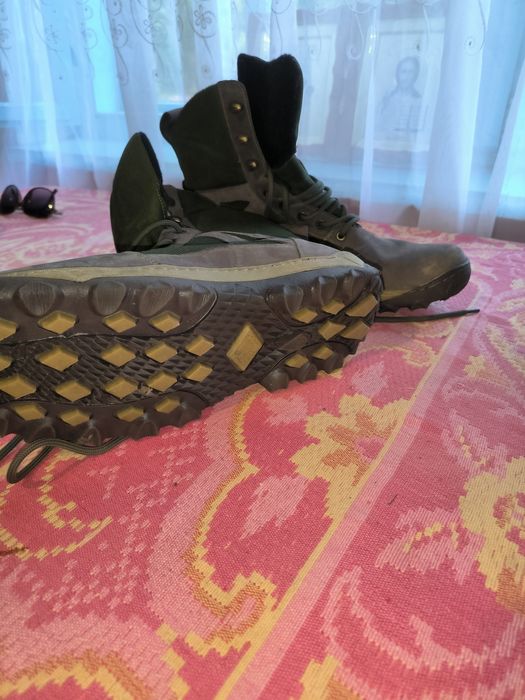 Берці 45 розмір демо