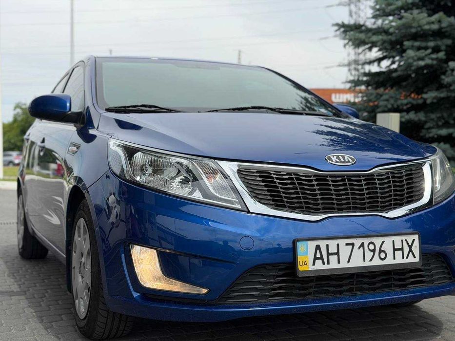 Продам KIA RIO 2012 1.6 Автомат