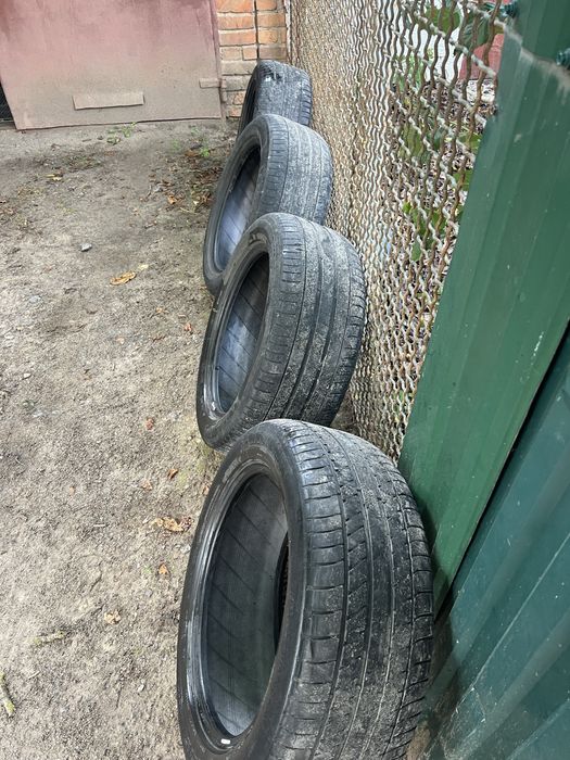 Продам літню гуму Michelin  225/50 R17