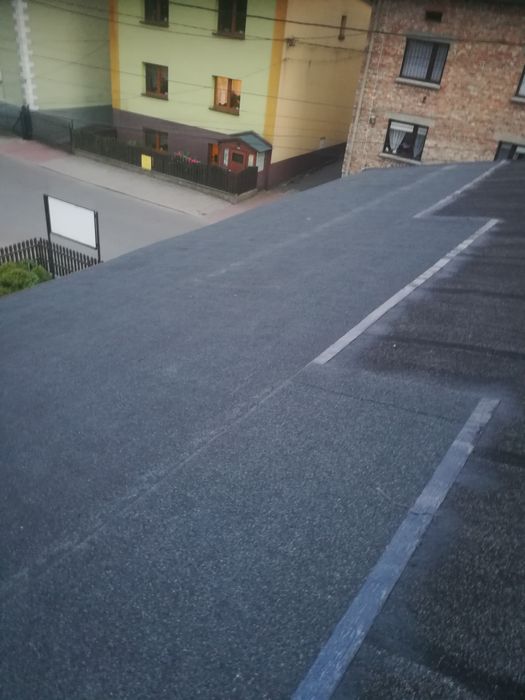 Położenie papę termozgrzewalną