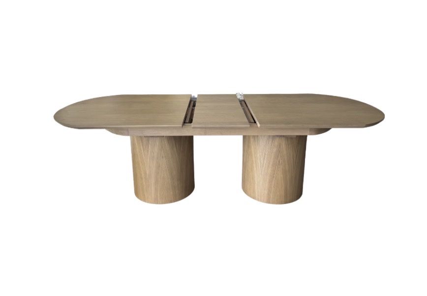 Mesa oval extensivel