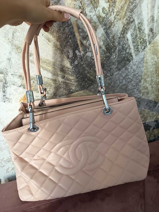 torebka shopperka pikowana pudrowy roz