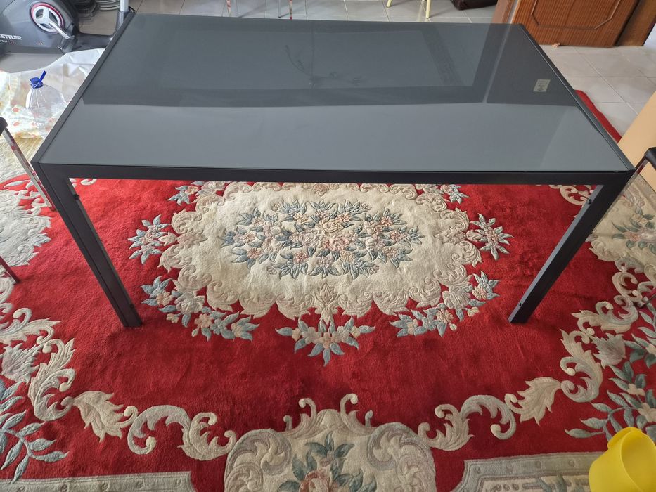 Mesa multifunções