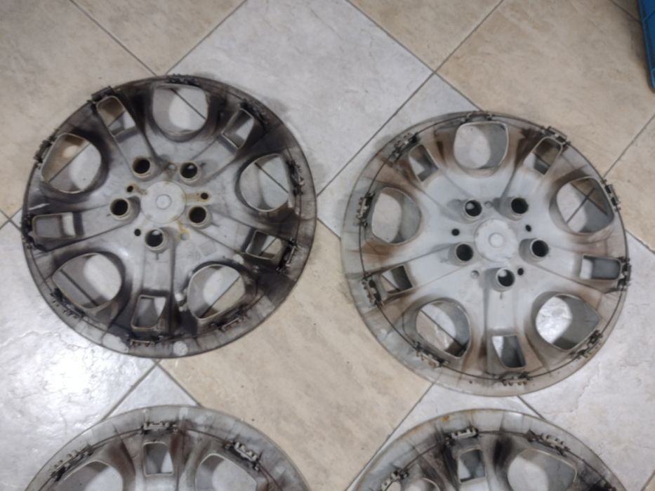 Kołpaki komplet R17 BMW X1 E87 oryginalne wysyłka OLX 17 cali