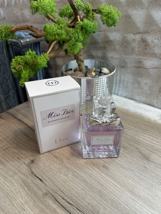 Perfumy dior blooming bouquet 100 ml nowe