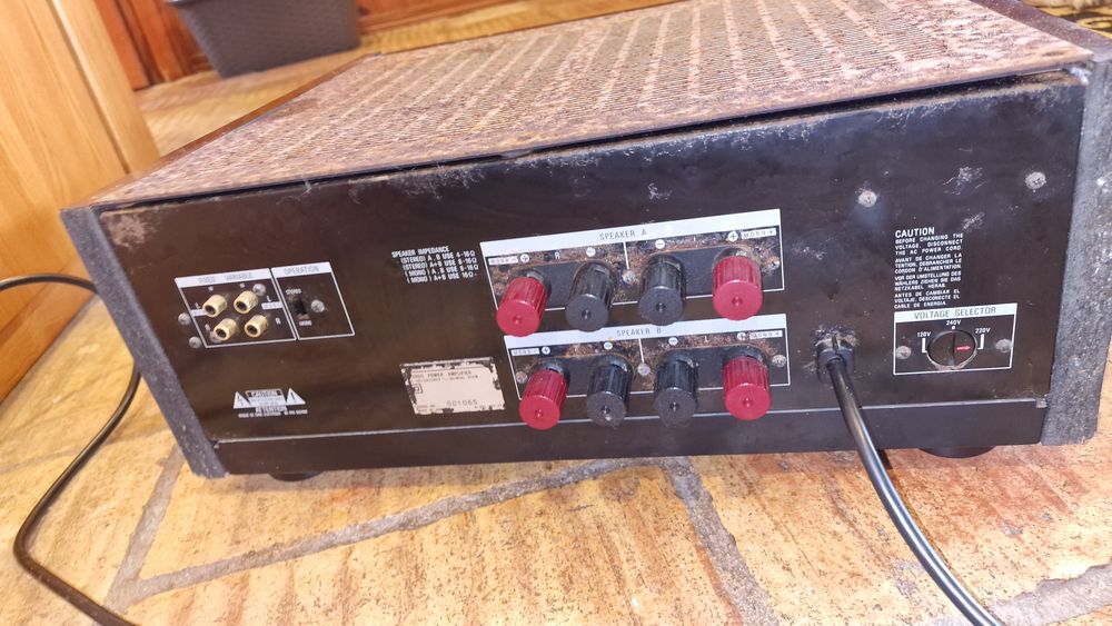 Amplificador de potência estéreo Sony TA-N77ES  (Funciona)