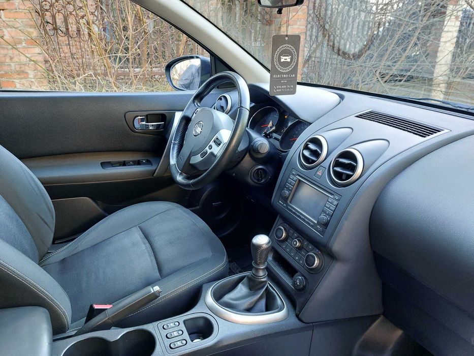 Nissan Qashqai+2 2012