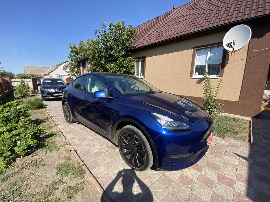 Model Y 2021.....