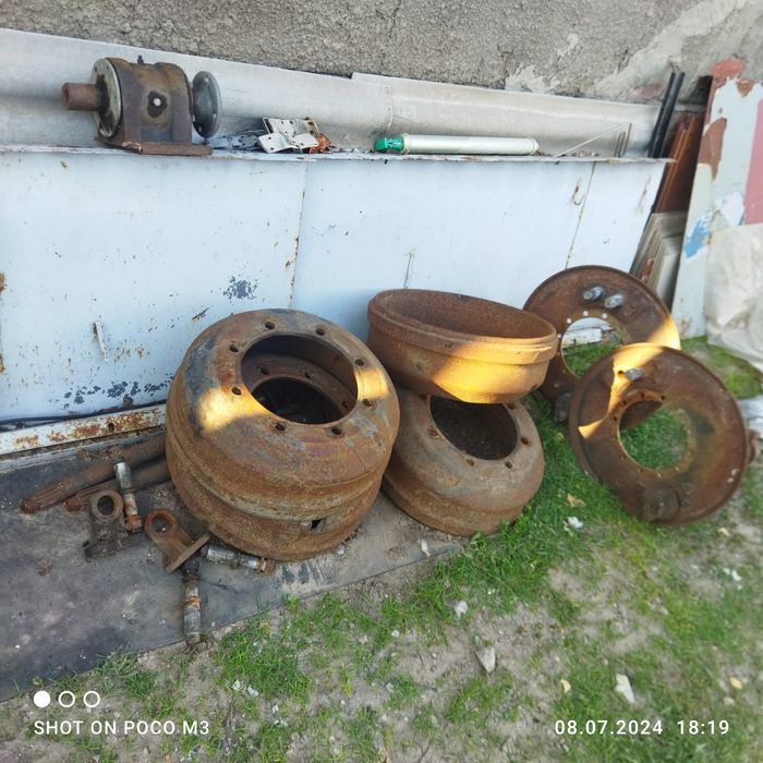 Барабан тормозной Зил,новые.