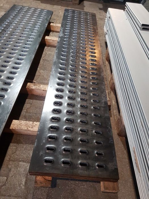 Blacha stalowa LOHR 500 x 2500 mm. Cena 95 zł mb