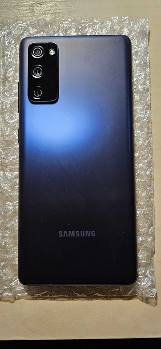 Samsung S20 FE 5g 128GB jak nowy - wymieniona obudowa i wyświetlacz