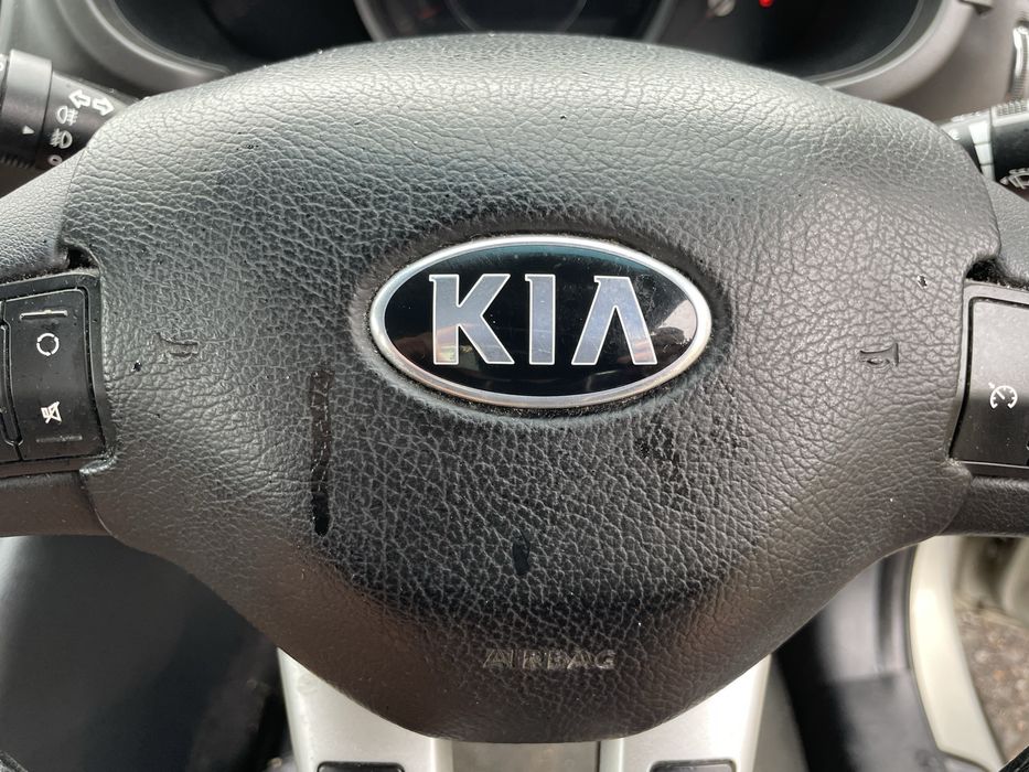 Kia Sportage 3 airbag руля подушка безпеки водія спортейдж аірбек руль