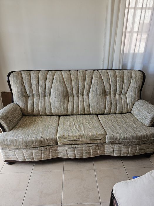Conjunto de sofás  3L +1L+1L