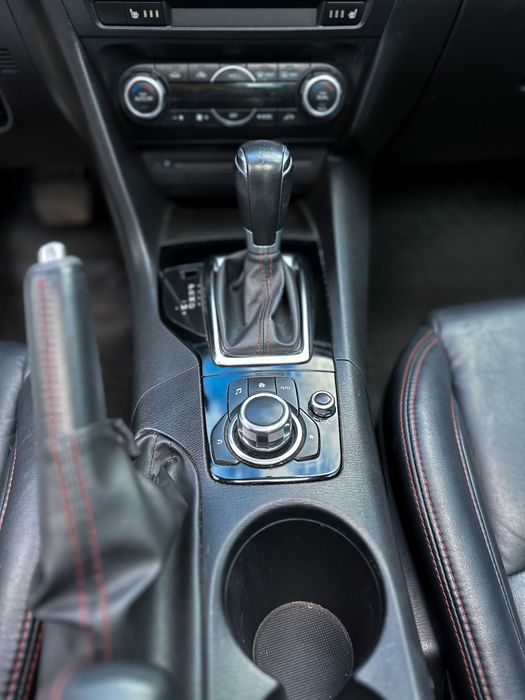 Автомобіль Mazda 3 2013 BM 2.0 SkyActiv-G AT (155 к.с.)
