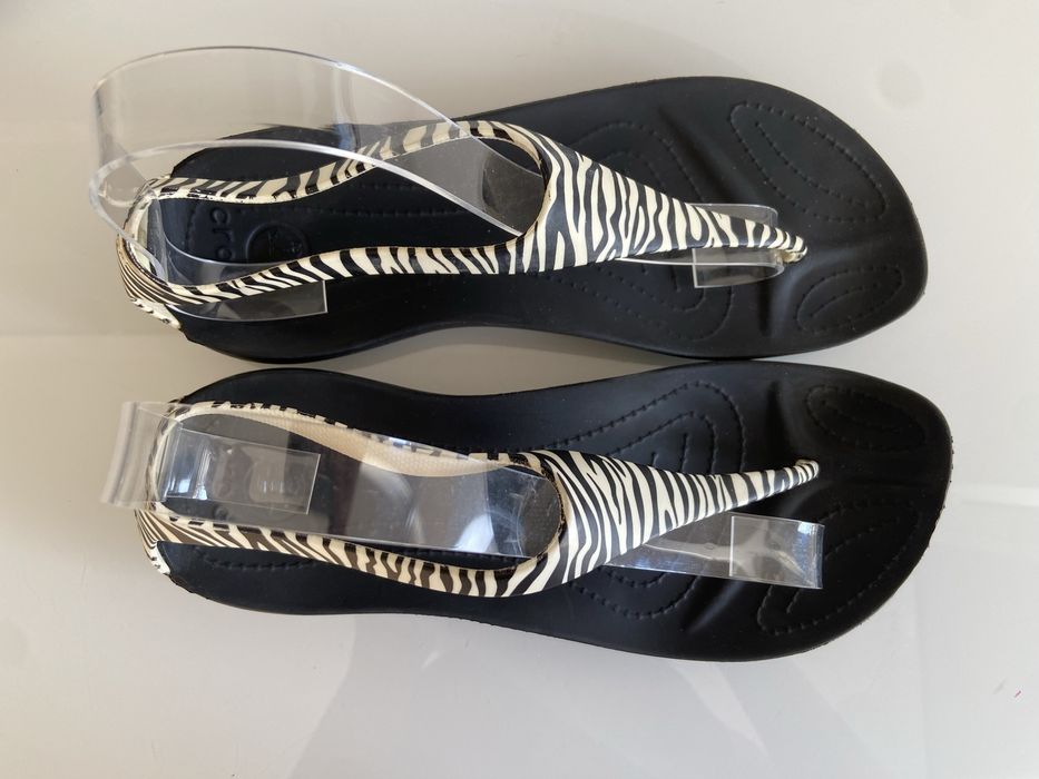 Sandały japonki Crocs Sexi Flip Zebra r. 38/39 W8