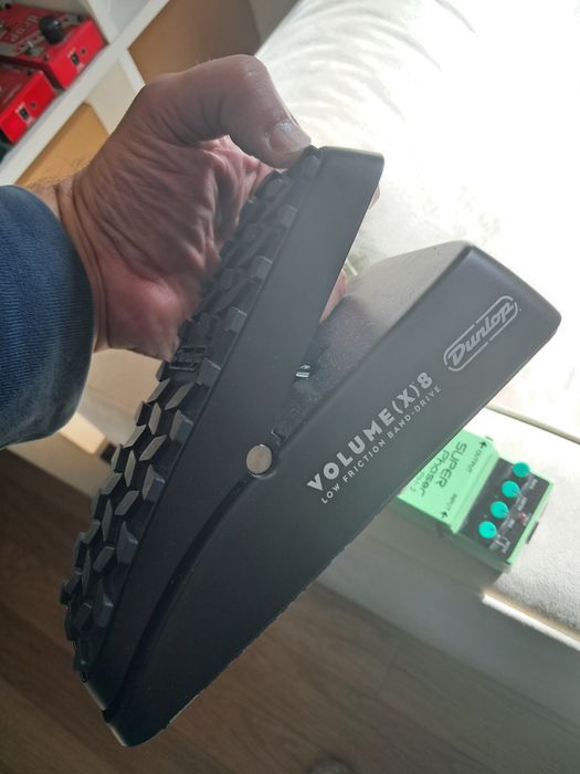 Dunlop Volume DVP5 X(8) - Junior size.