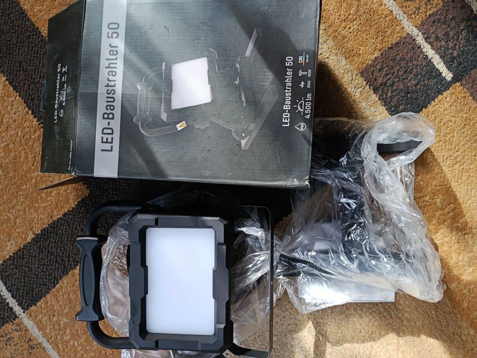 Reflektor budowlany halogen naświetlacz LED 4500lm stojak nowy