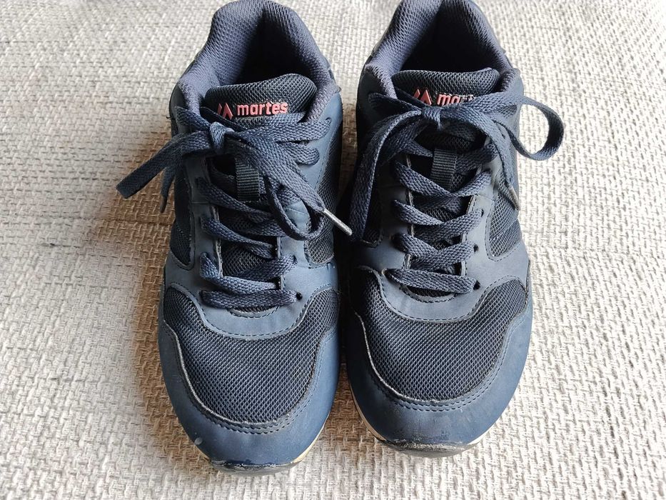 Buty sportowe granatowe rozmiar 36