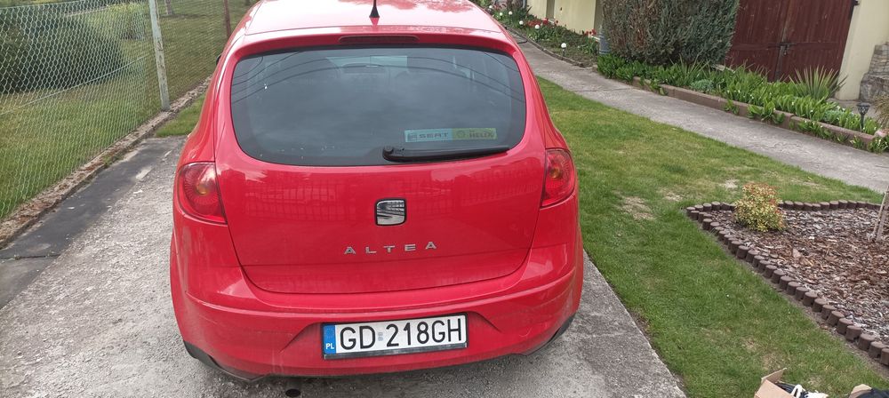 Sprzedam samochód Seat Altea 1.6 benzyna+gaz 2006r przebieg 144000tys km