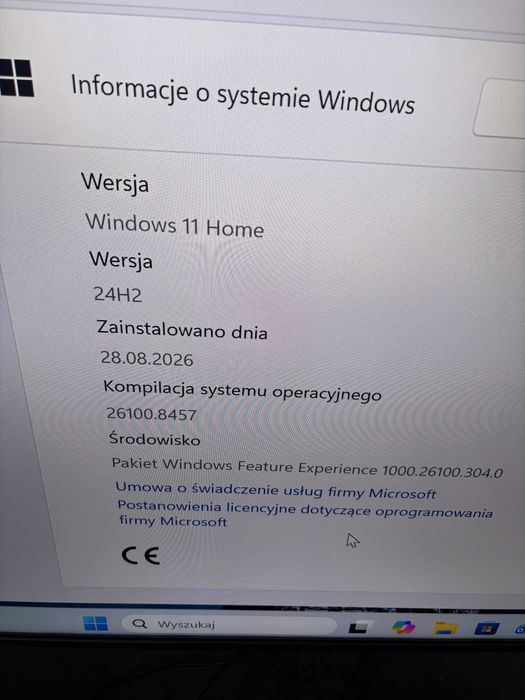 Komputet Titan 700 Genesis