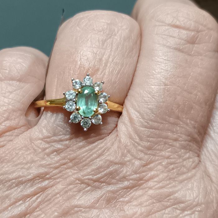 Pierścionek że śr. pr. 925 w pozloceniu z Kyanitem I Nat. Cyrkonem