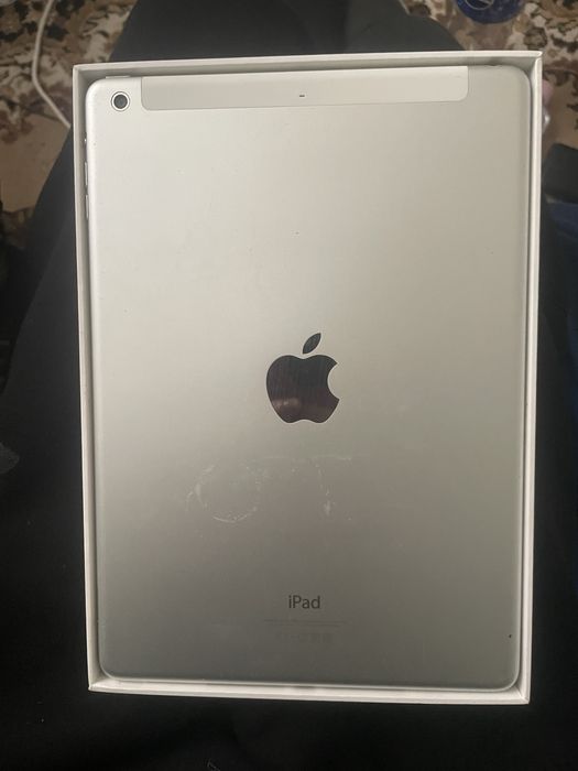 Продам планшет ipad air