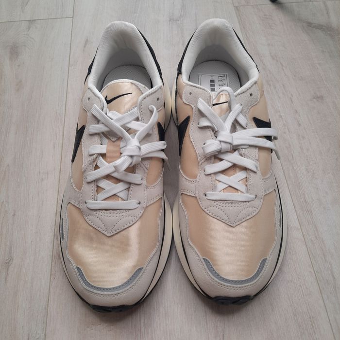 Оригінальні жіночі кросівки Nike Phoenix Waffle Beige/Grey FD2196-100