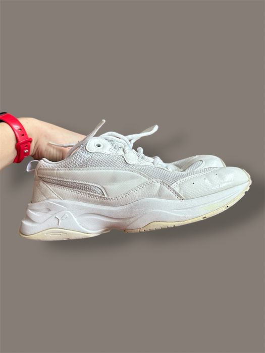 Жіночі кросівки Puma Cilia, розмір 39
