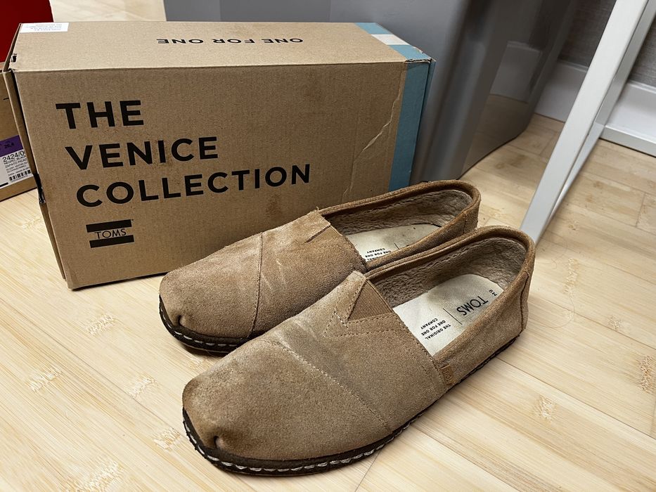 Toms mokasyny wygodne karmel alpargata wsuwane 42 27 cm