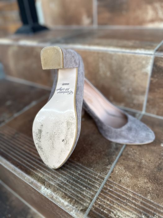 Туфлі натуральна замша 35 розмір