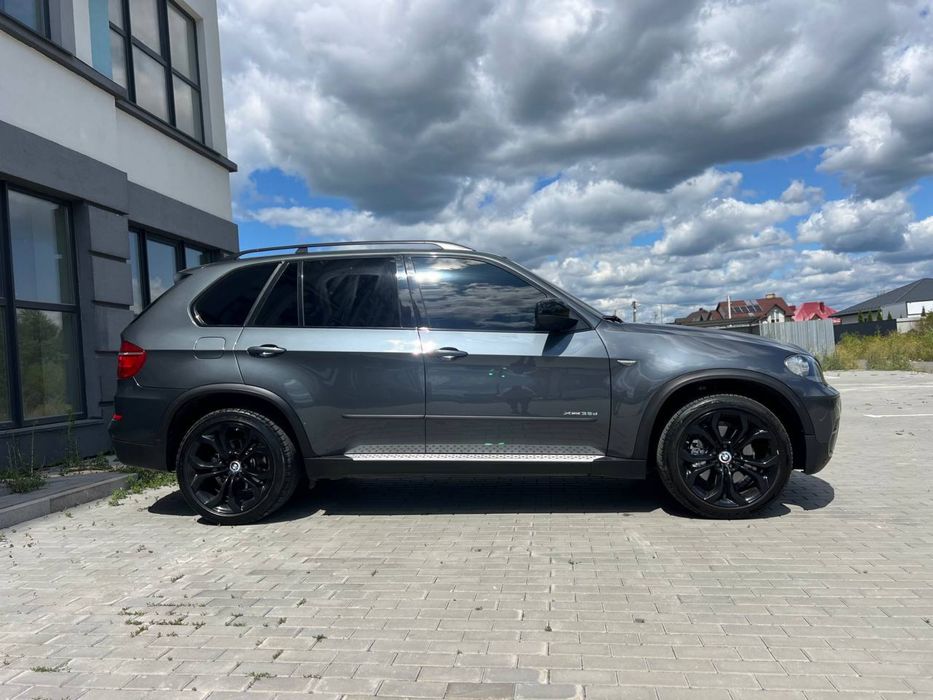 BMW X5 e70  2011 рік