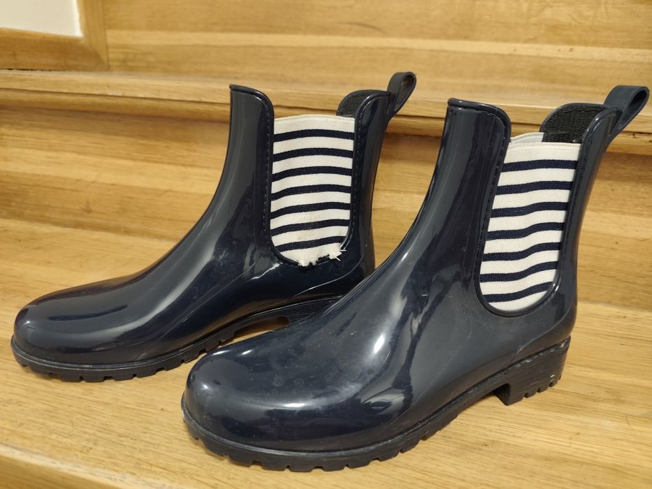 Kalosze typu chelsea