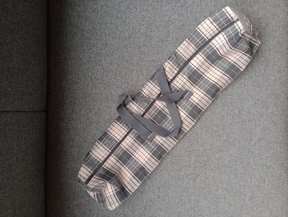 Łóżeczko turystyczne i nosidełko dla lalek