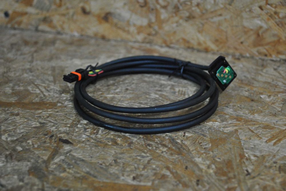 Nowy Kabel Przewód Bosch do podstawki liczników Intuvia/Nyon