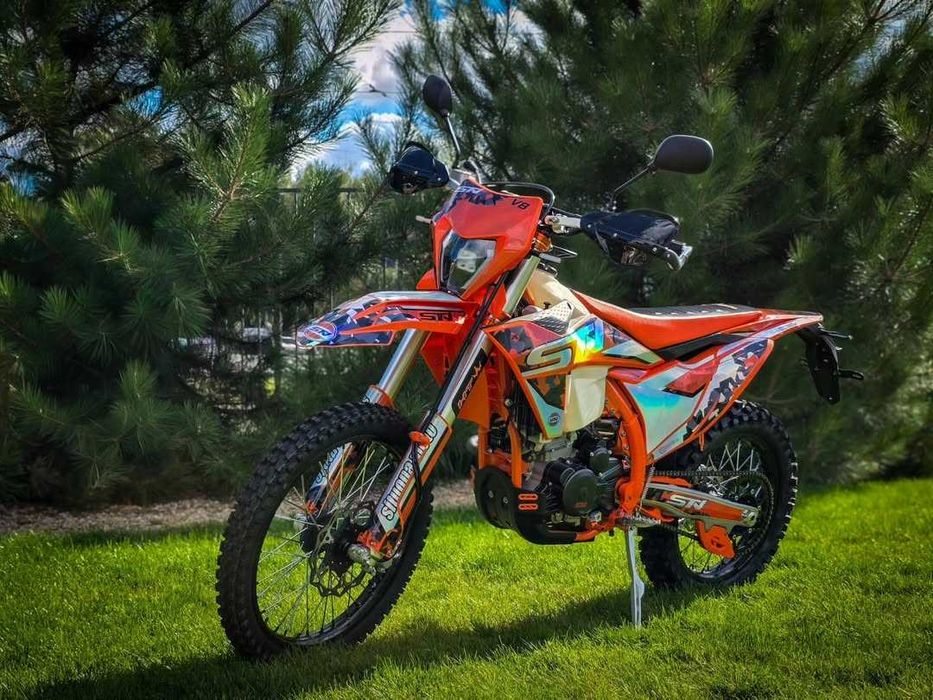 Краще та якісніше аналогів Мотоцикл STN V8 Enduro в АРТМОТО