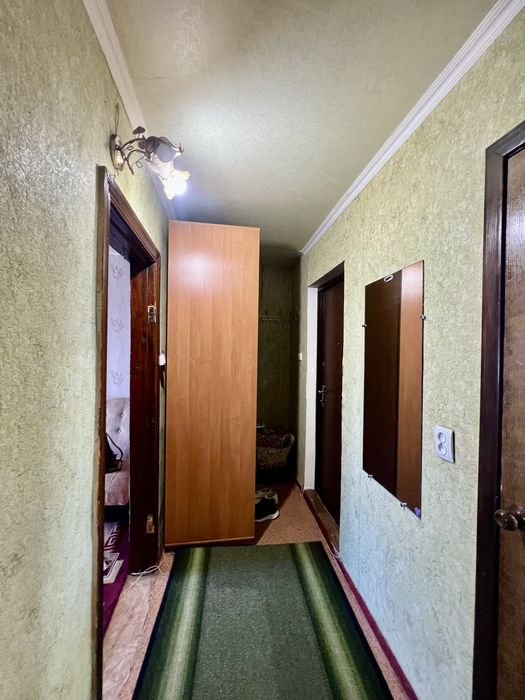2к квартира біля 22 школи