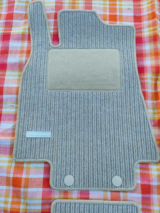 Dywaniki Mercedes W169 W245