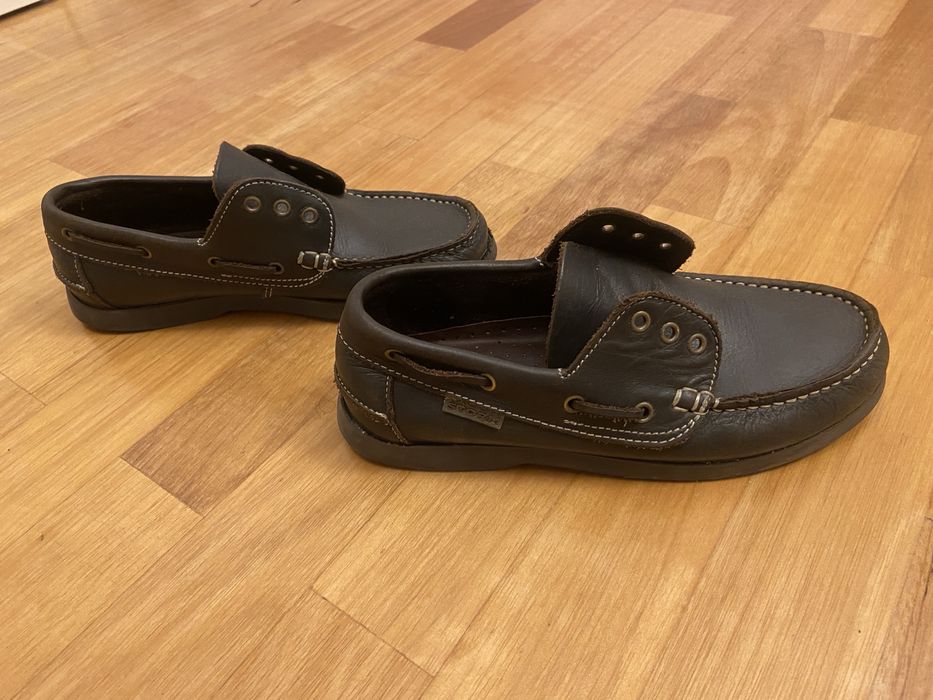 Sapatos vela nr 35 castanhos