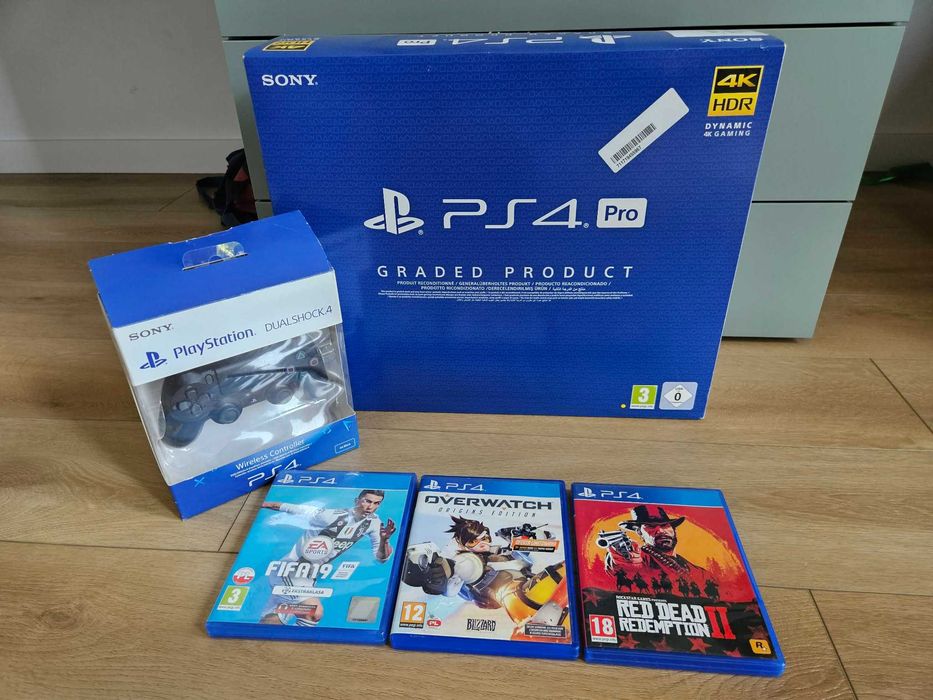 PlayStation 4 Pro (Graded Product) + 2 Pad + 3 Gry – Świetny Zestaw!