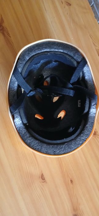 Capacete de skate