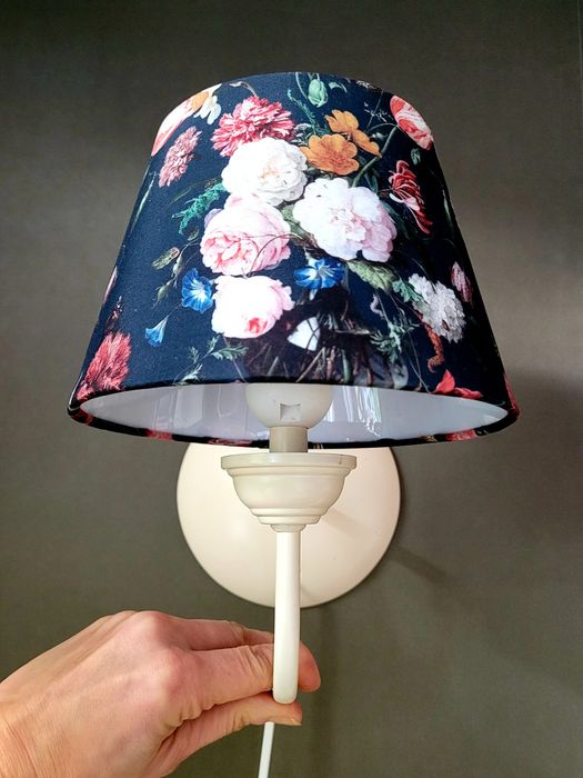 Kinkiet, lampka, oświetlenie +gratis