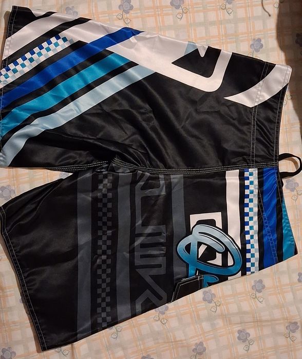 Calções de banho novos Quiksilver