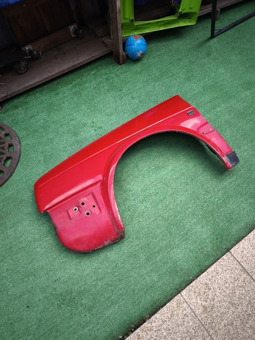 Guarda Lamas esquerdo Golf MK2