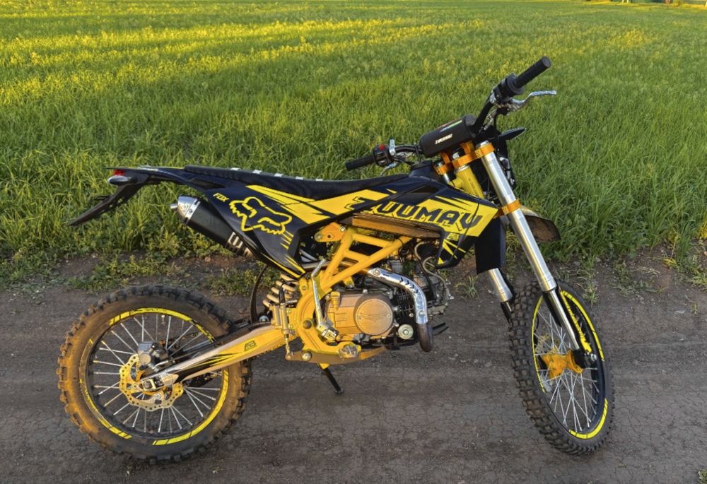 Продам срочно Zuumav s5 150