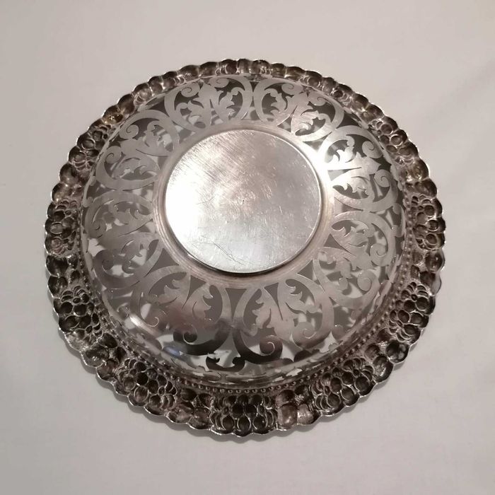 Salva ou Fruteira de Prata Vazada - Águia