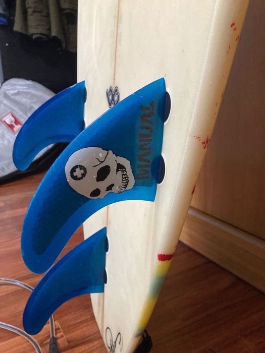 Prancha de surf human made
