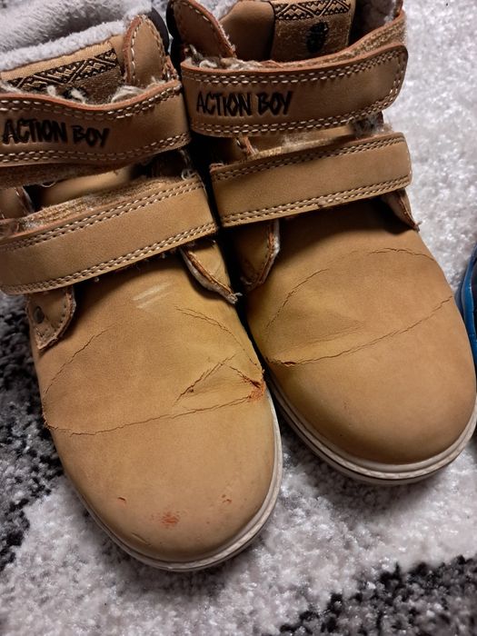 Martes 30 buty zimowe dla chłopca plus gratis adidasy i trekingowe. St